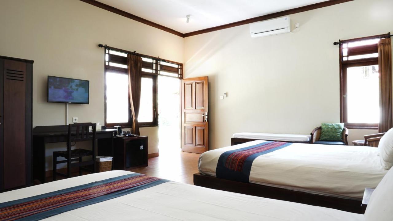 Puri Rinjani Bungalows & Hostel Kuta  Ngoại thất bức ảnh