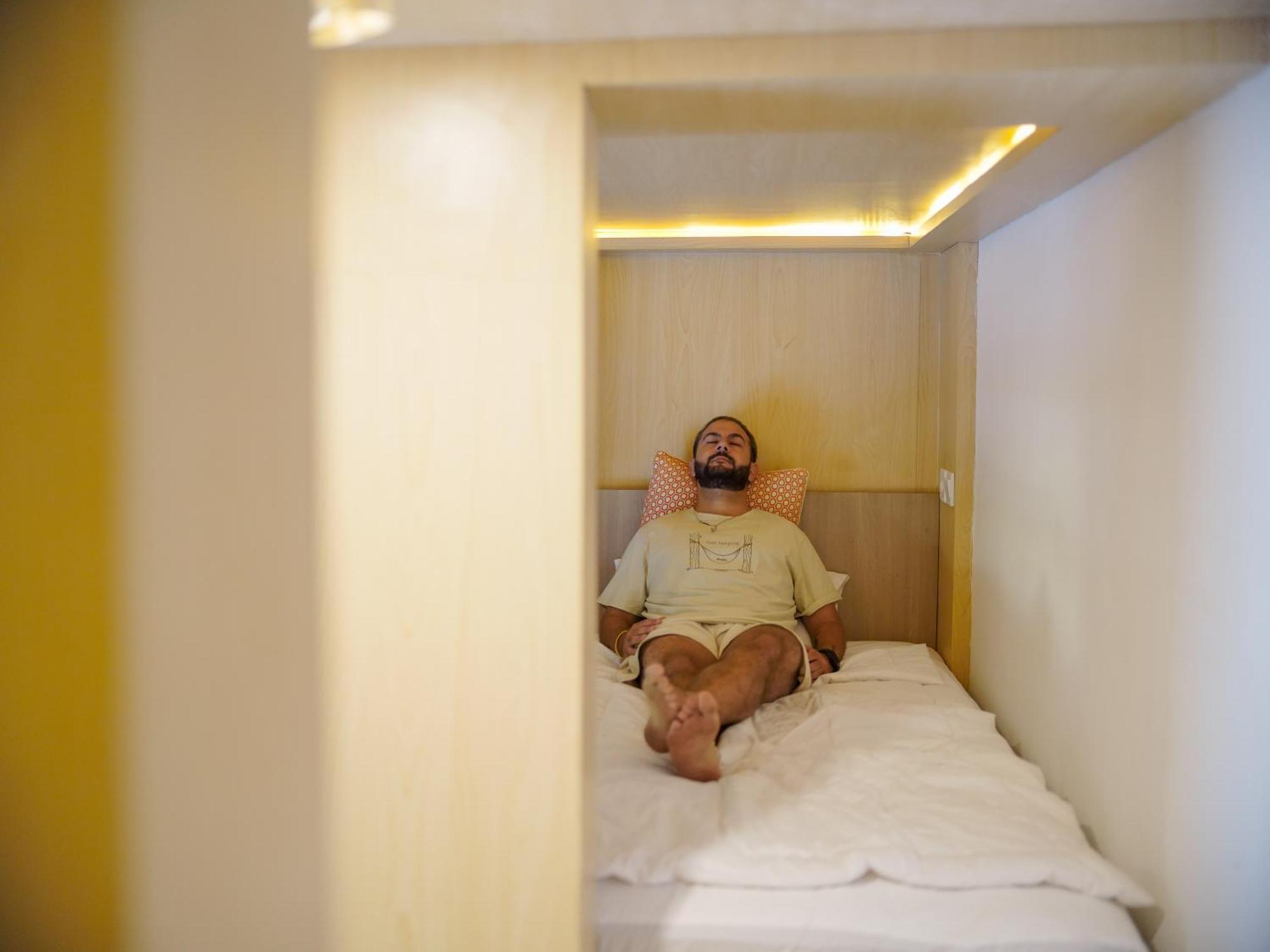 Puri Rinjani Bungalows & Hostel Kuta  Ngoại thất bức ảnh