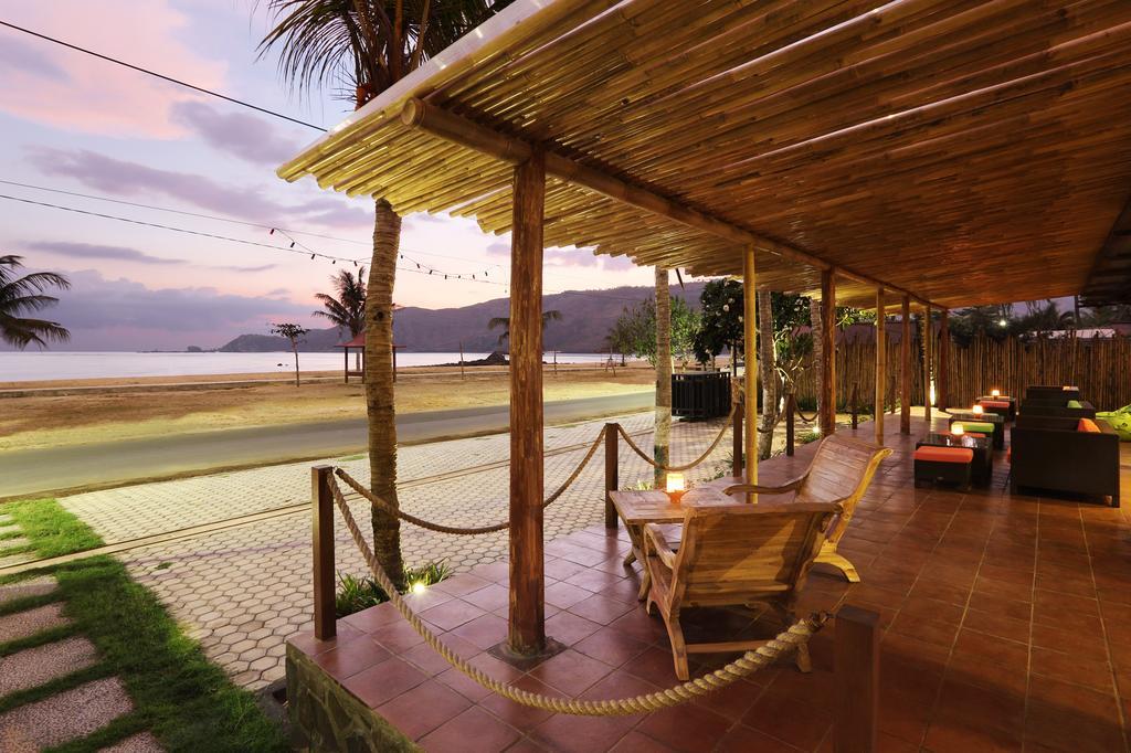 Puri Rinjani Bungalows & Hostel Kuta  Ngoại thất bức ảnh